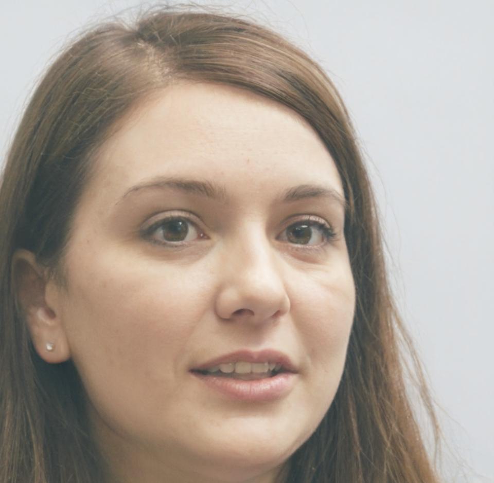 Portrait professionnel de Sophie Delacroix, consultante patrimoniale senior